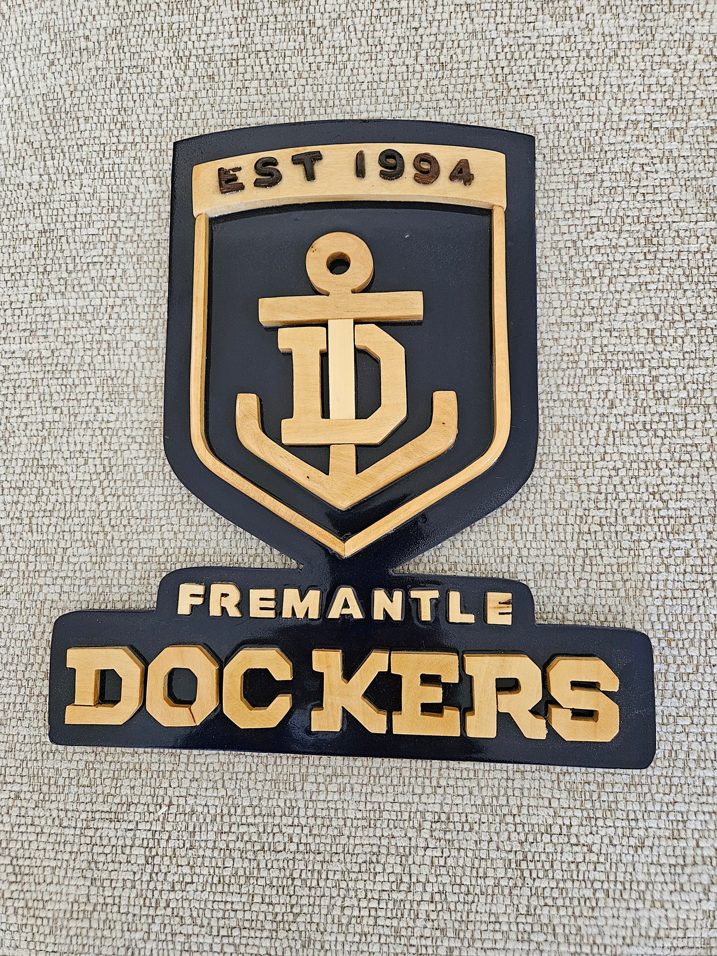 Fremantle Dockers Wooden Wall Plaque